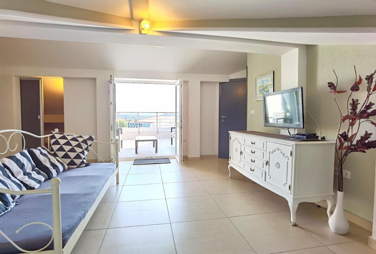 Apartments Ella Szybenik Zewnętrze zdjęcie